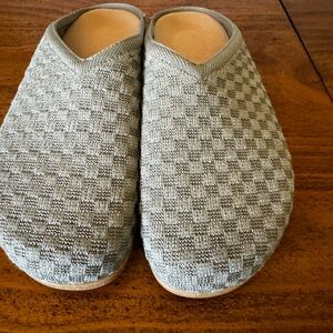 NWOT Rothy’s Casual Clog- Sage